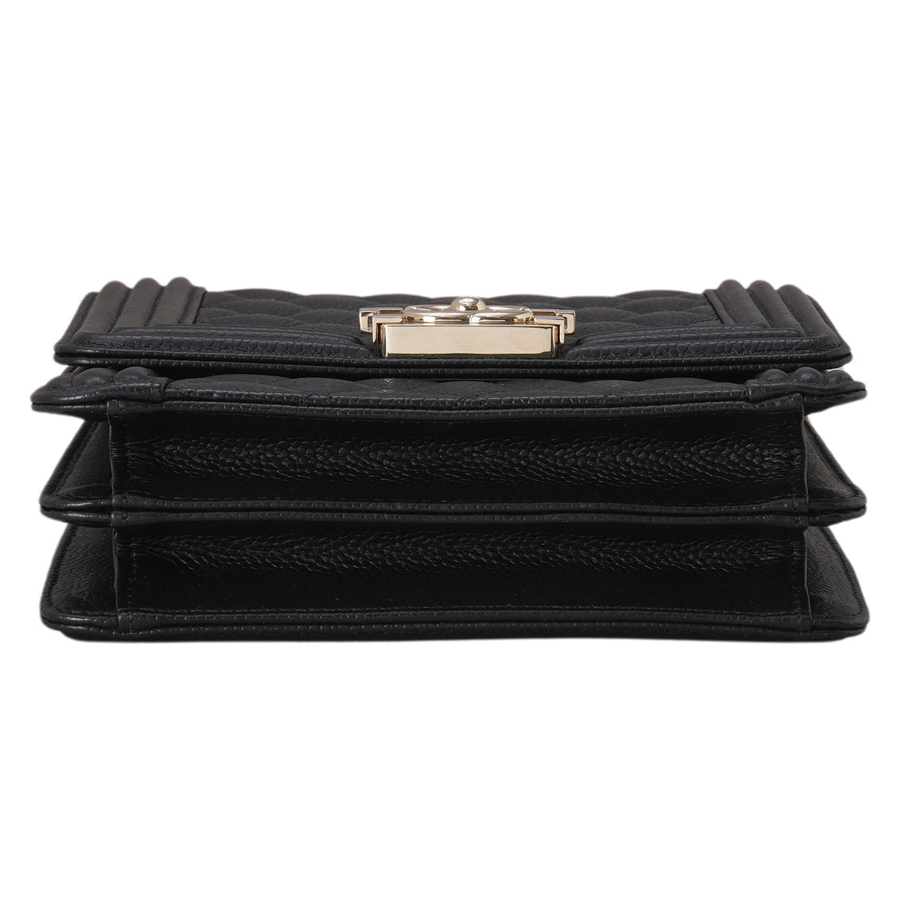 CHANEL(USED)샤넬 AS0130 캐비어 보이샤넬 사첼백