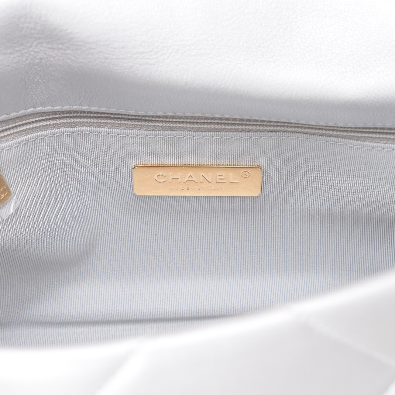 CHANEL(USED)샤넬 19백 미듐