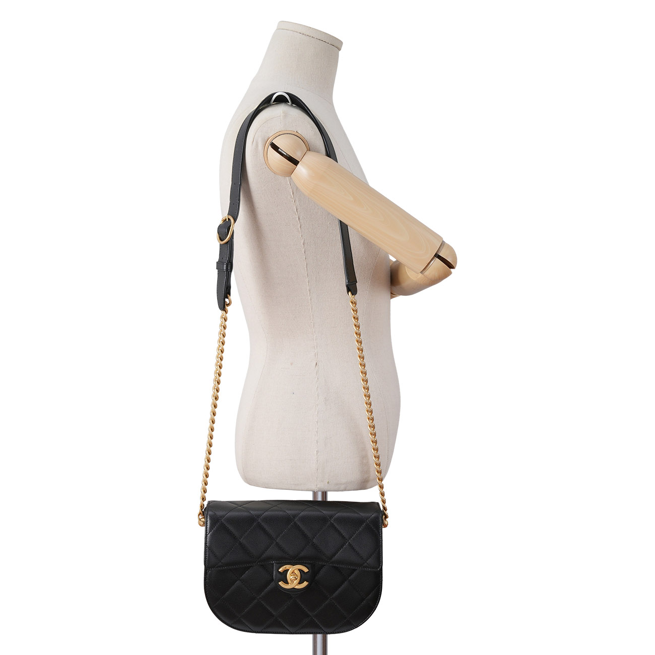 CHANEL(USED)샤넬 AS2485 시즌 캐비어 메신저백 스몰
