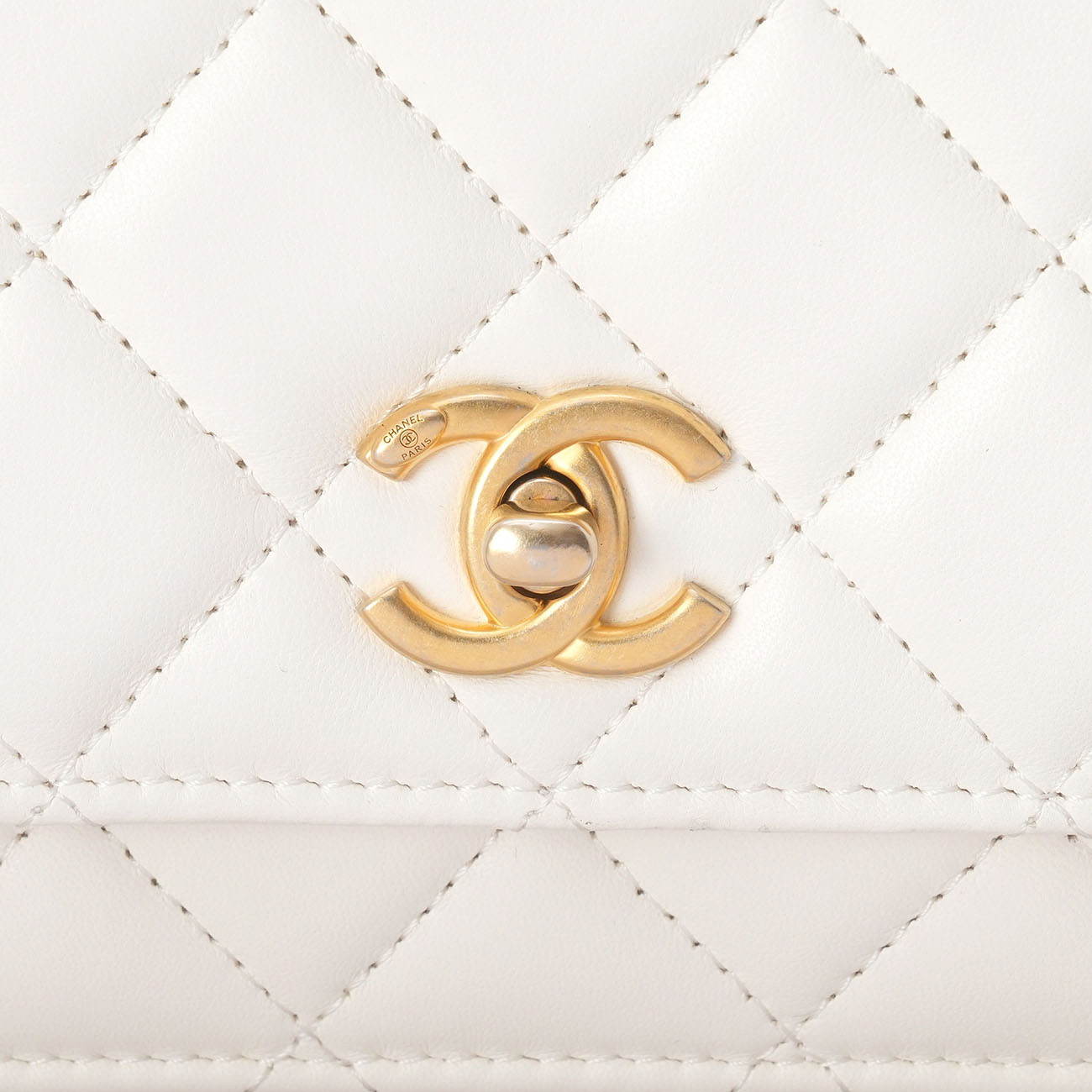 CHANEL(USED)샤넬 램스킨 클래식 WOC 골든볼