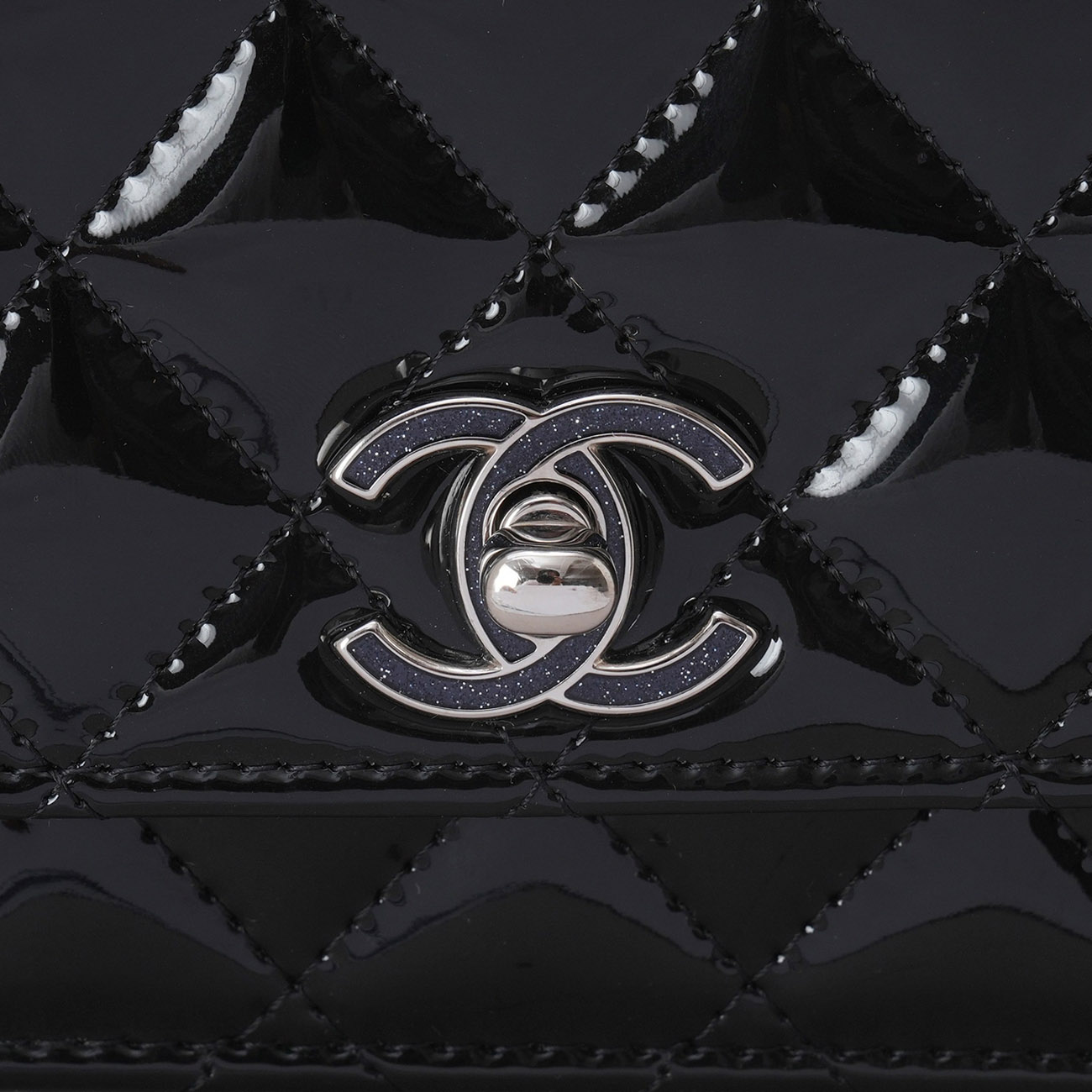 CHANEL(USED)샤넬 시즌 페이던트 WOC