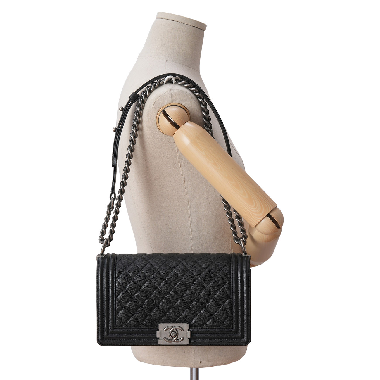 CHANEL(USED)샤넬 캐비어 보이샤넬 미듐 플랩백