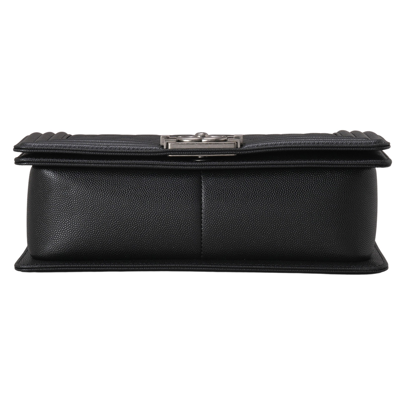 CHANEL(USED)샤넬 캐비어 보이샤넬 미듐 플랩백