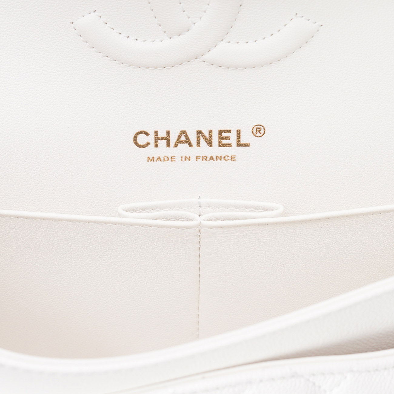 CHANEL(USED)샤넬 캐비어 클래식 미듐 플랩백