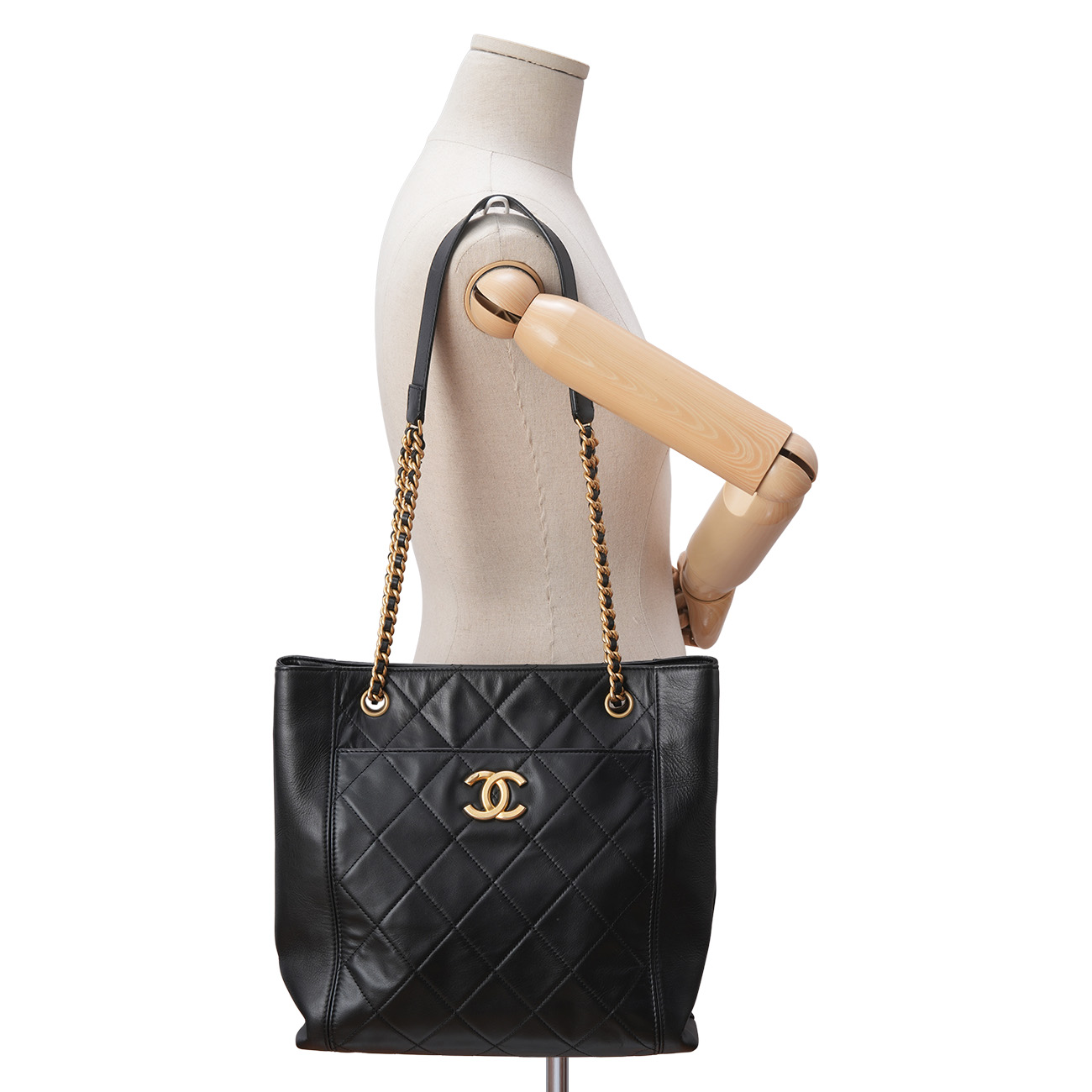 CHANEL(USED)샤넬 AS2295 시즌 CC로고 숄더백