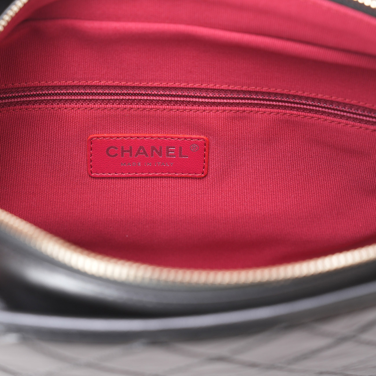 CHANEL(USED)샤넬 AS1521 가브리엘 호보 뉴미듐