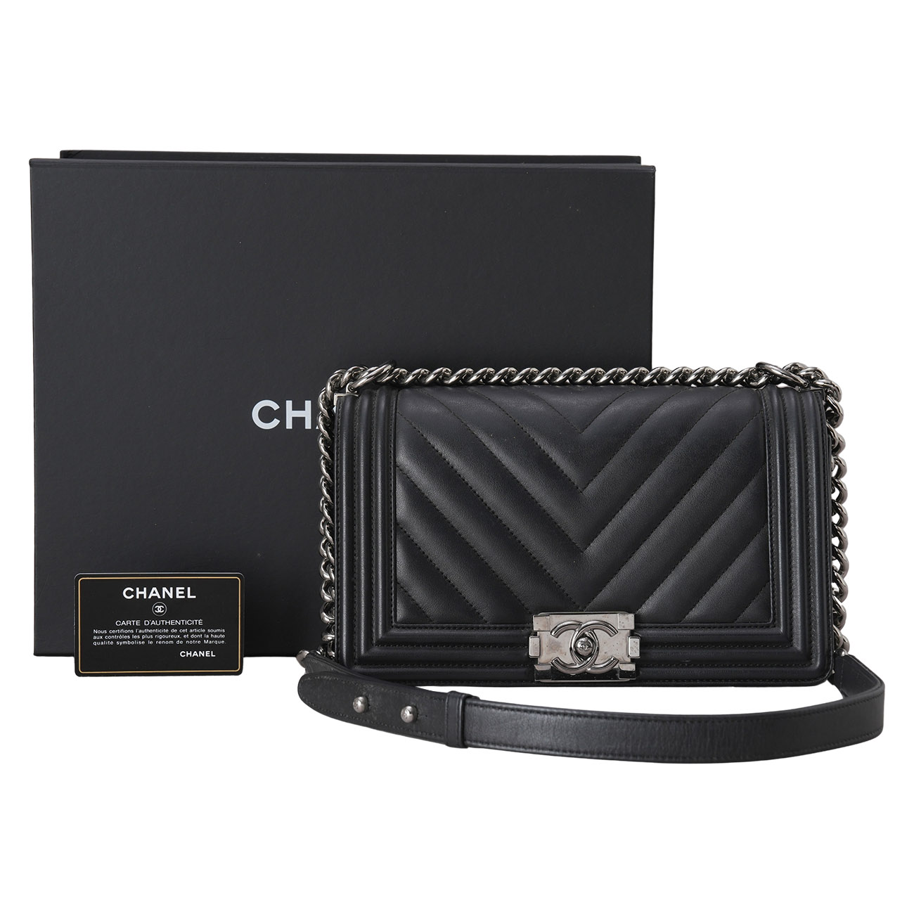 CHANEL(USED)샤넬 램스킨 보이샤넬 미듐 플랩백