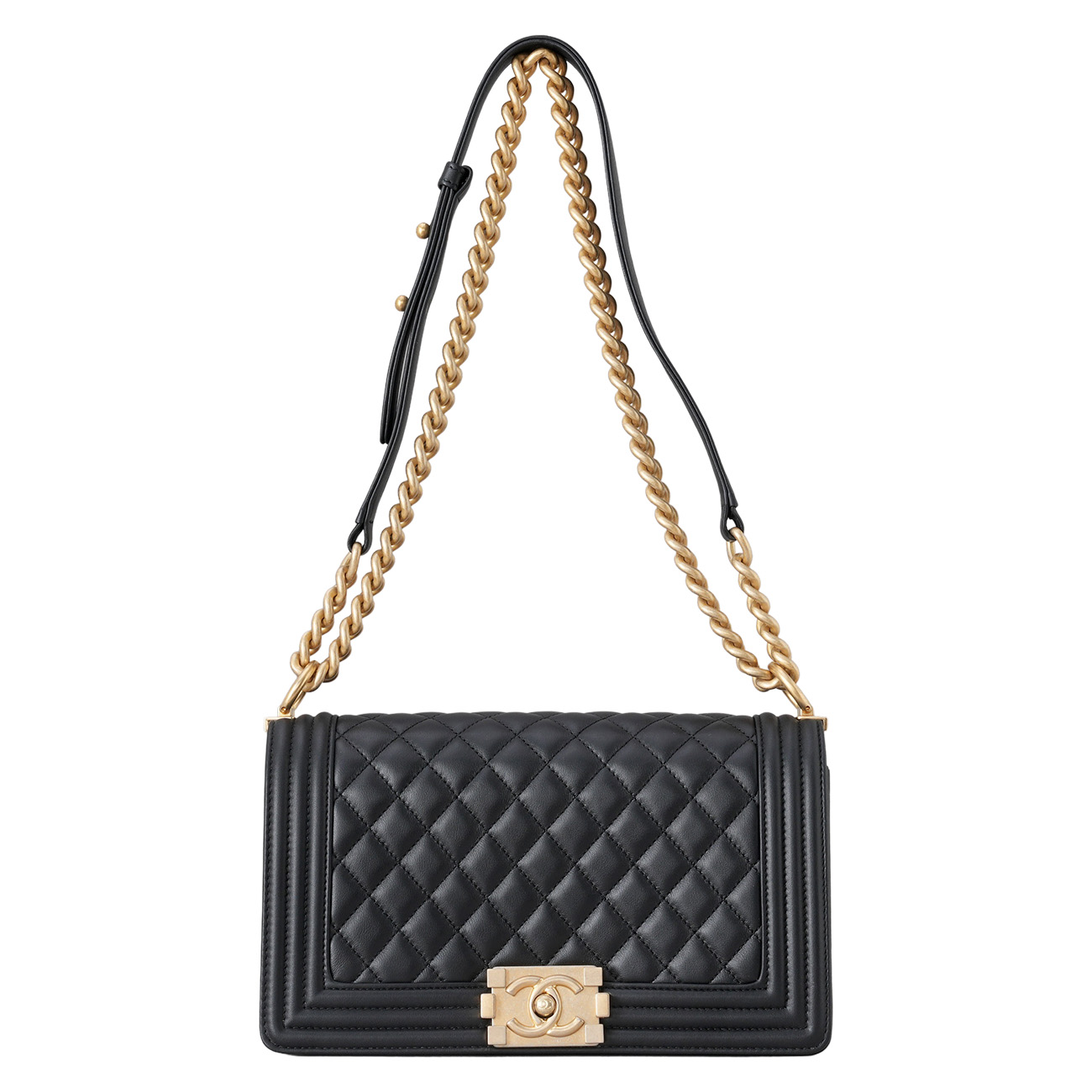 CHANEL(USED)샤넬 램스킨 보이백 미듐