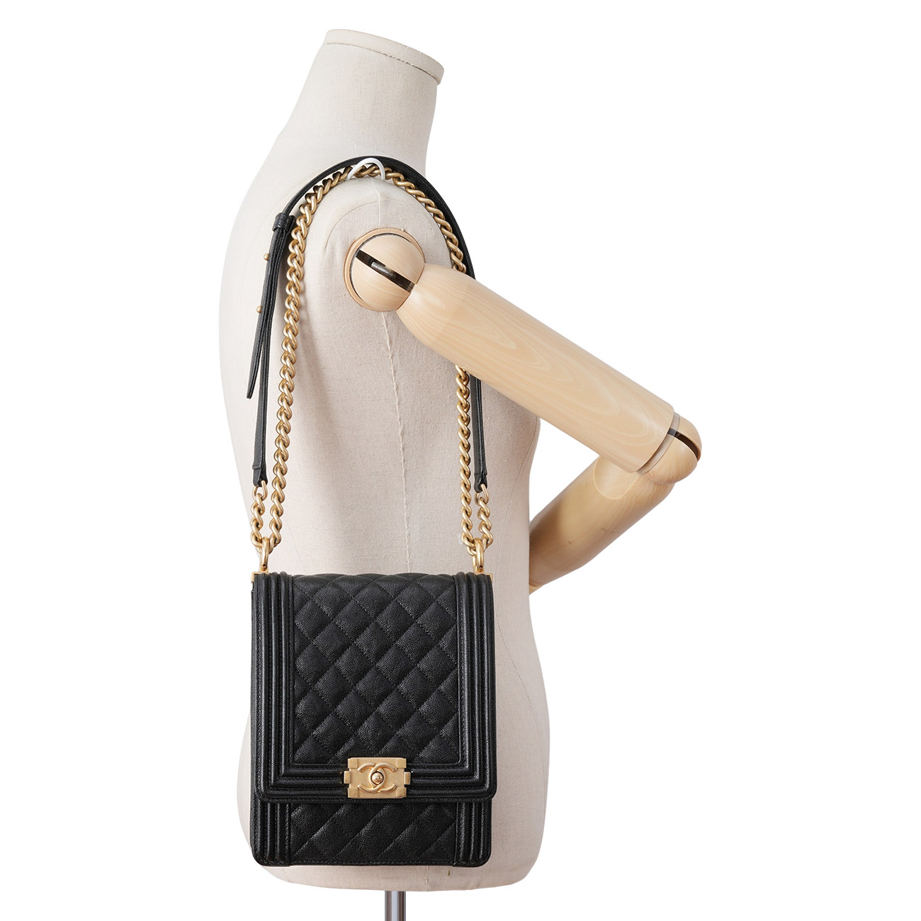 CHANEL(USED)샤넬 캐비어 보이샤넬 사첼백