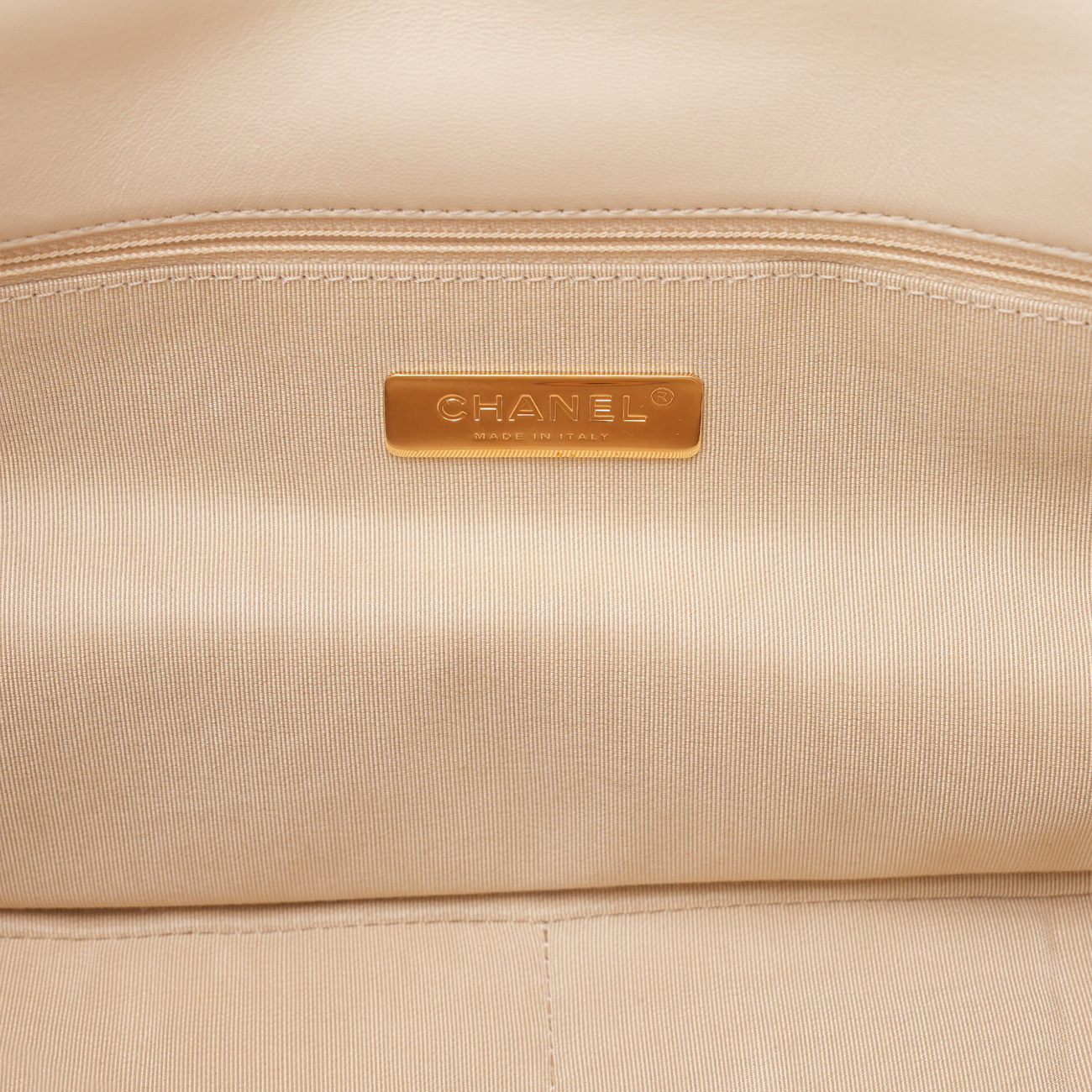 CHANEL(USED)AS6112 19백 맥시