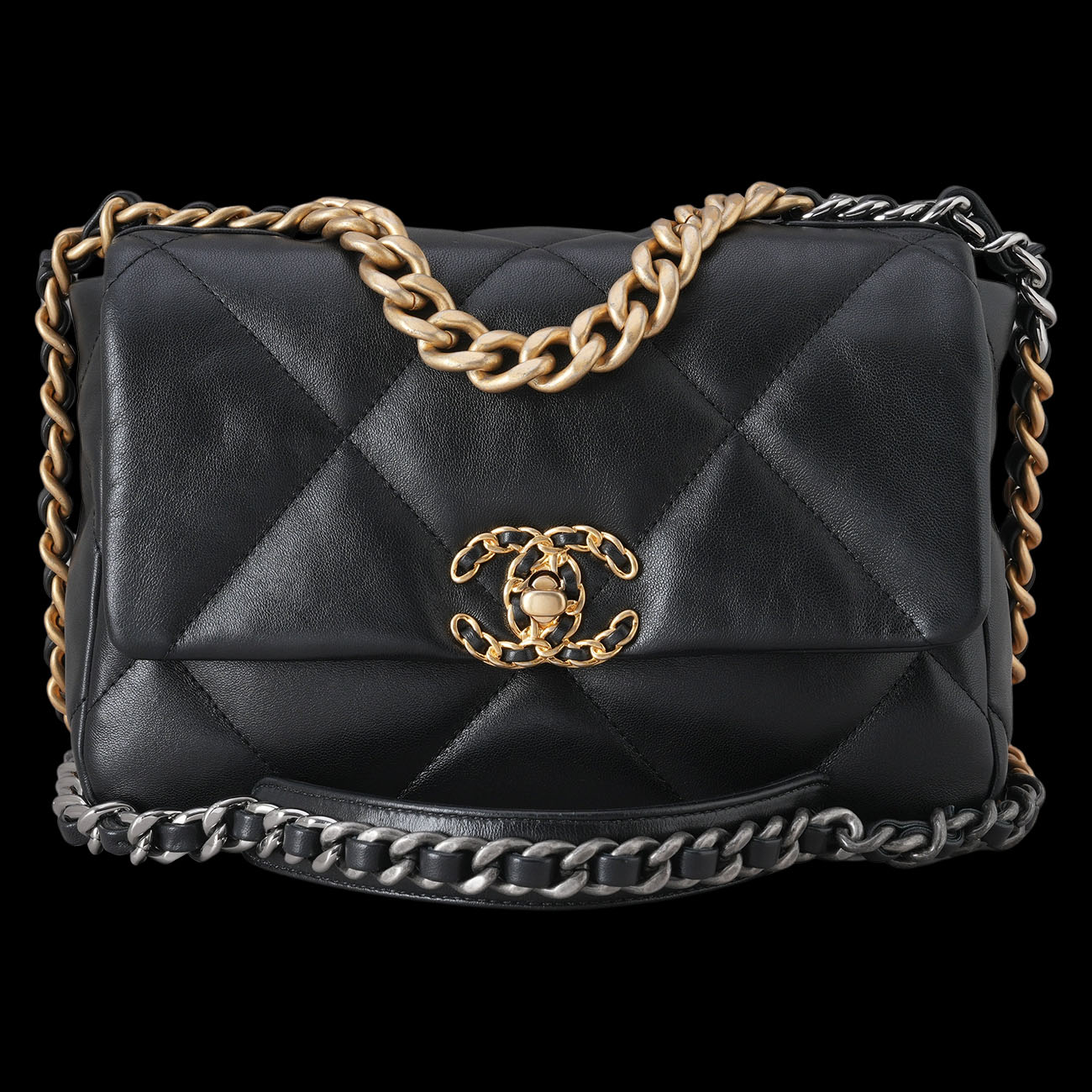 CHANEL(USED)샤넬 19백 미듐 블랙