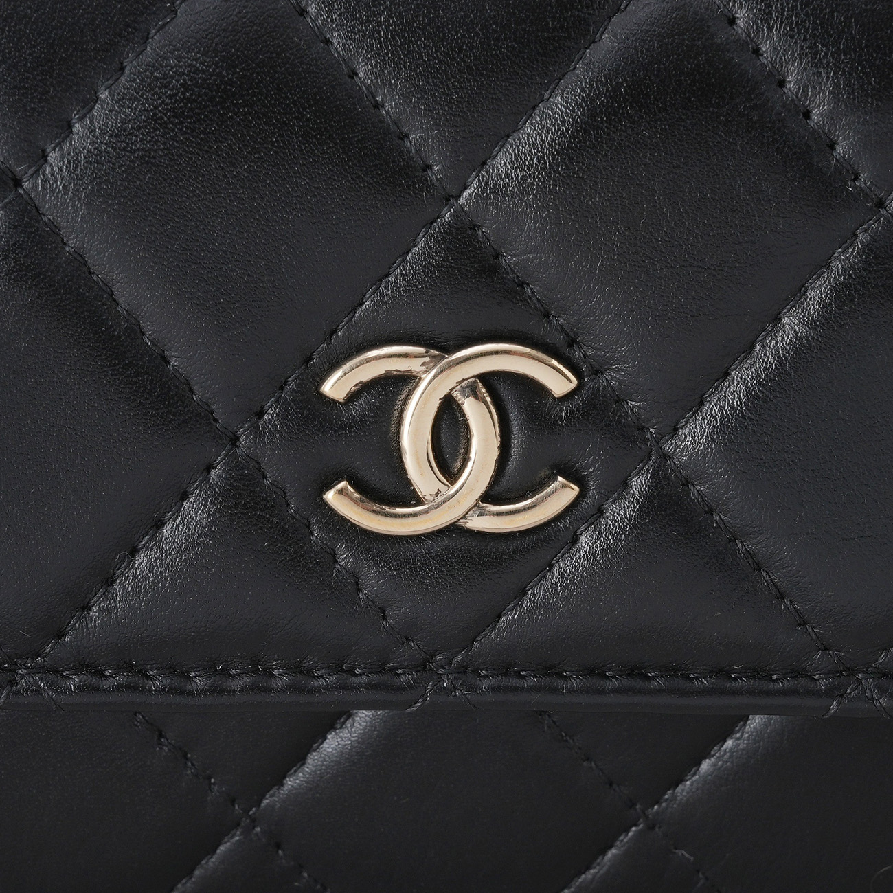 CHANEL(USED)샤넬 시즌 미니 진주 체인백