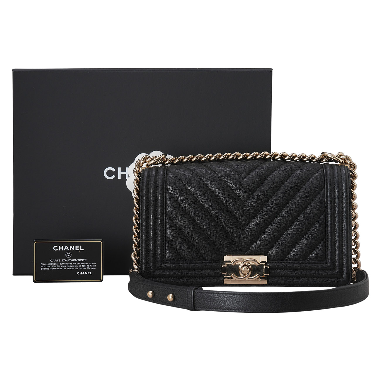 CHANEL(USED)샤넬 A67086 캐비어 쉐브론 보이샤넬 미듐 플랩백