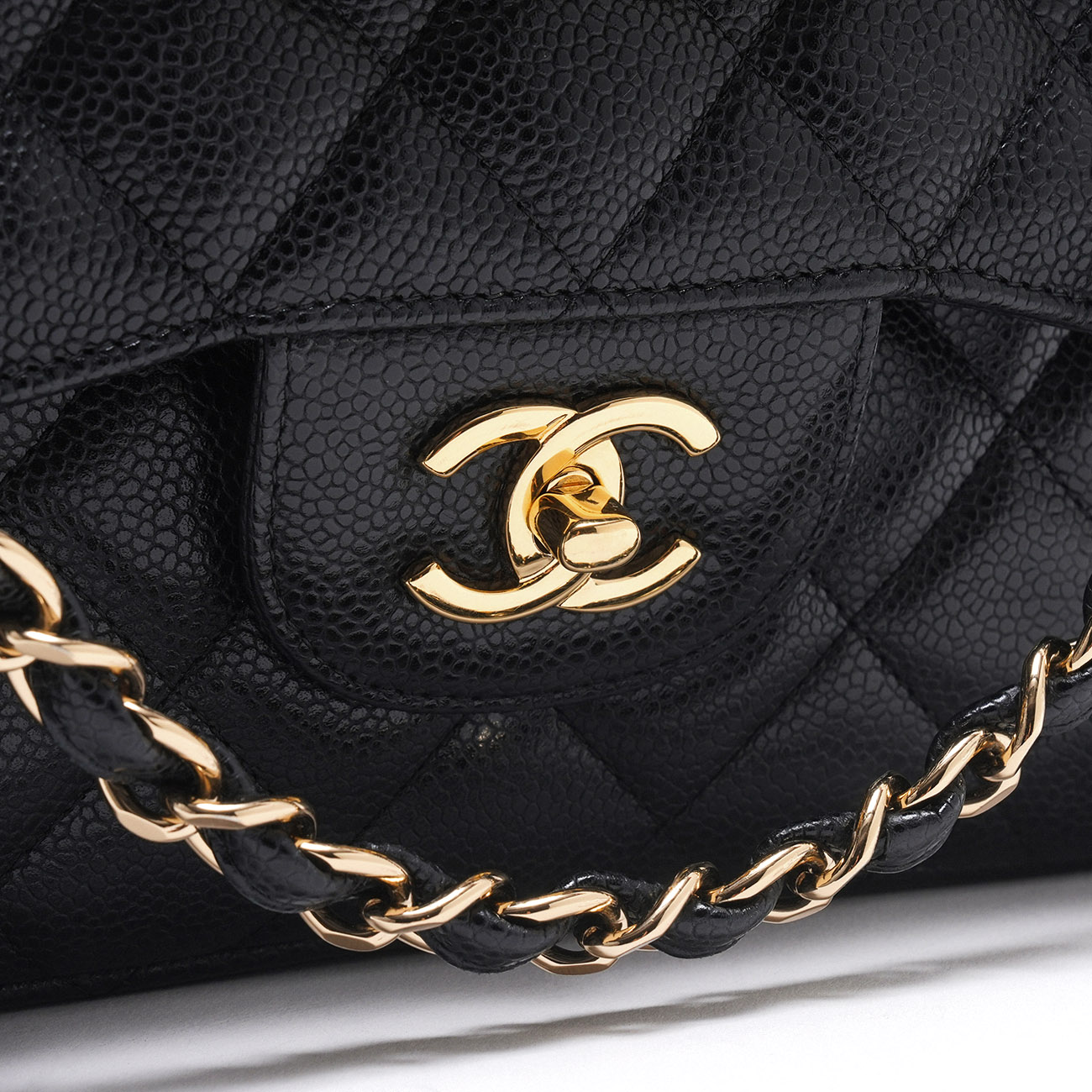 CHANEL(USED)샤넬 캐비어 클래식 라지 플랩백