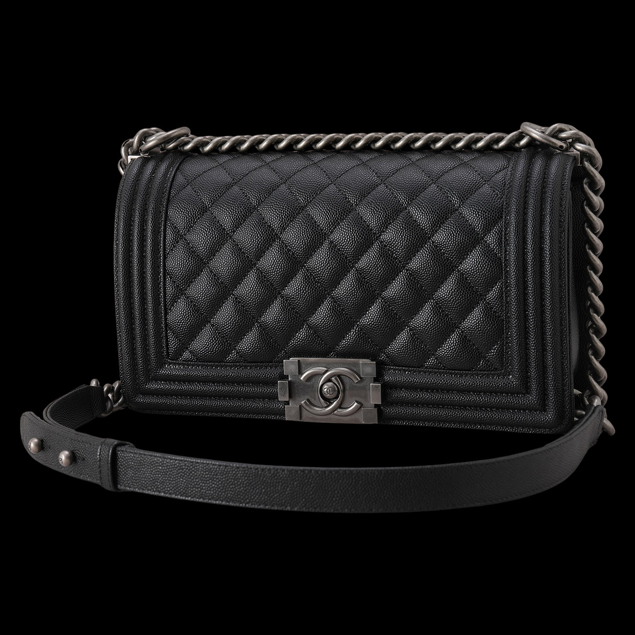 CHANEL(USED)샤넬 캐비어 보이샤넬 미듐 플랩백