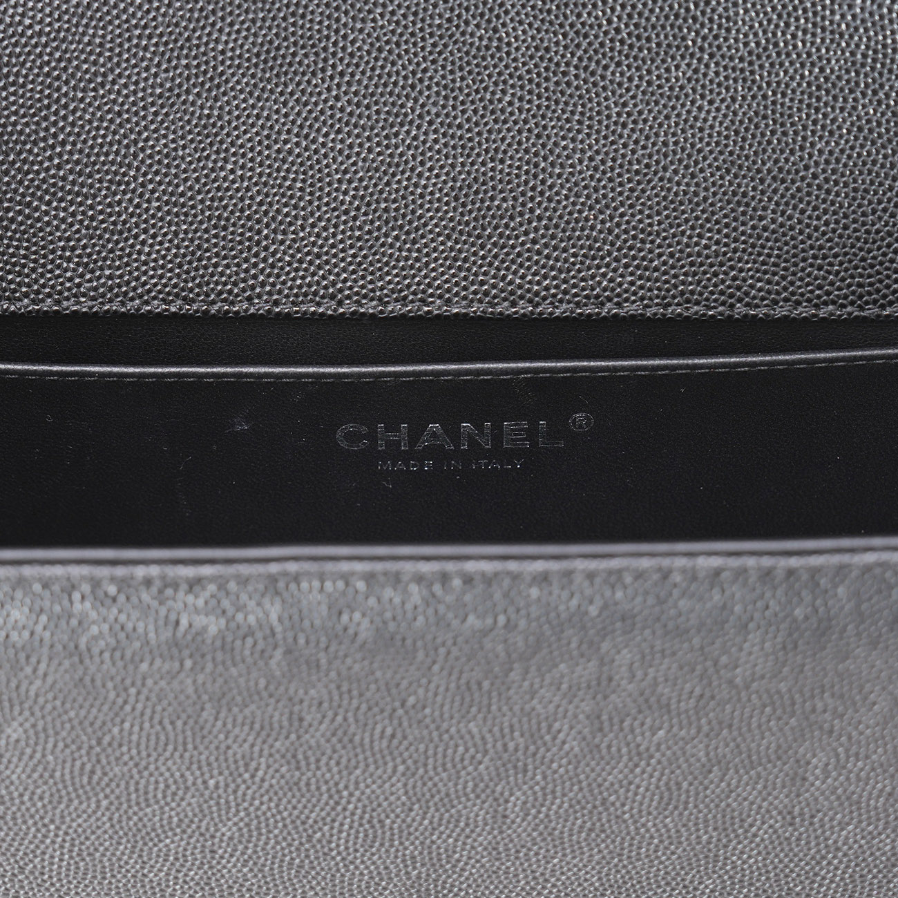 CHANEL(USED)샤넬 캐비어 보이샤넬 미듐 플랩백