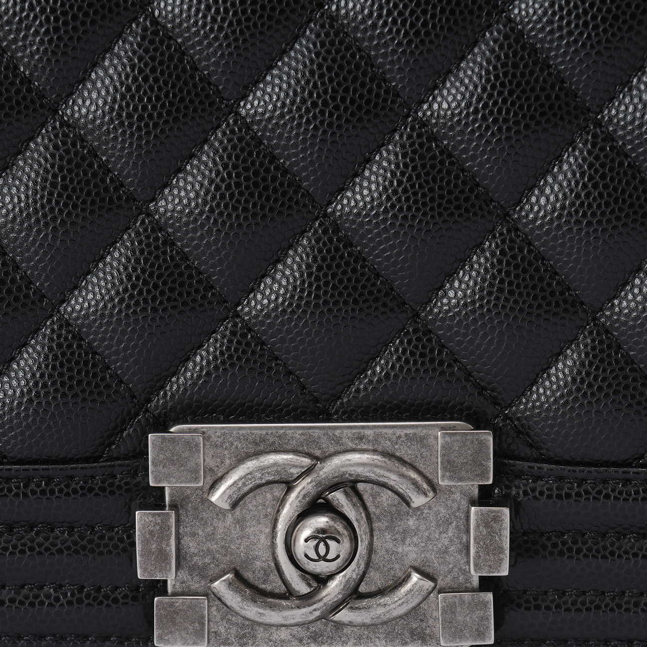 CHANEL(USED)샤넬 캐비어 보이백 미듐
