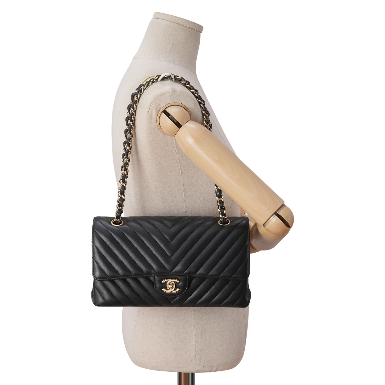 CHANEL(USED)샤넬 램스킨 쉐브론 클래식 미듐 플랩백