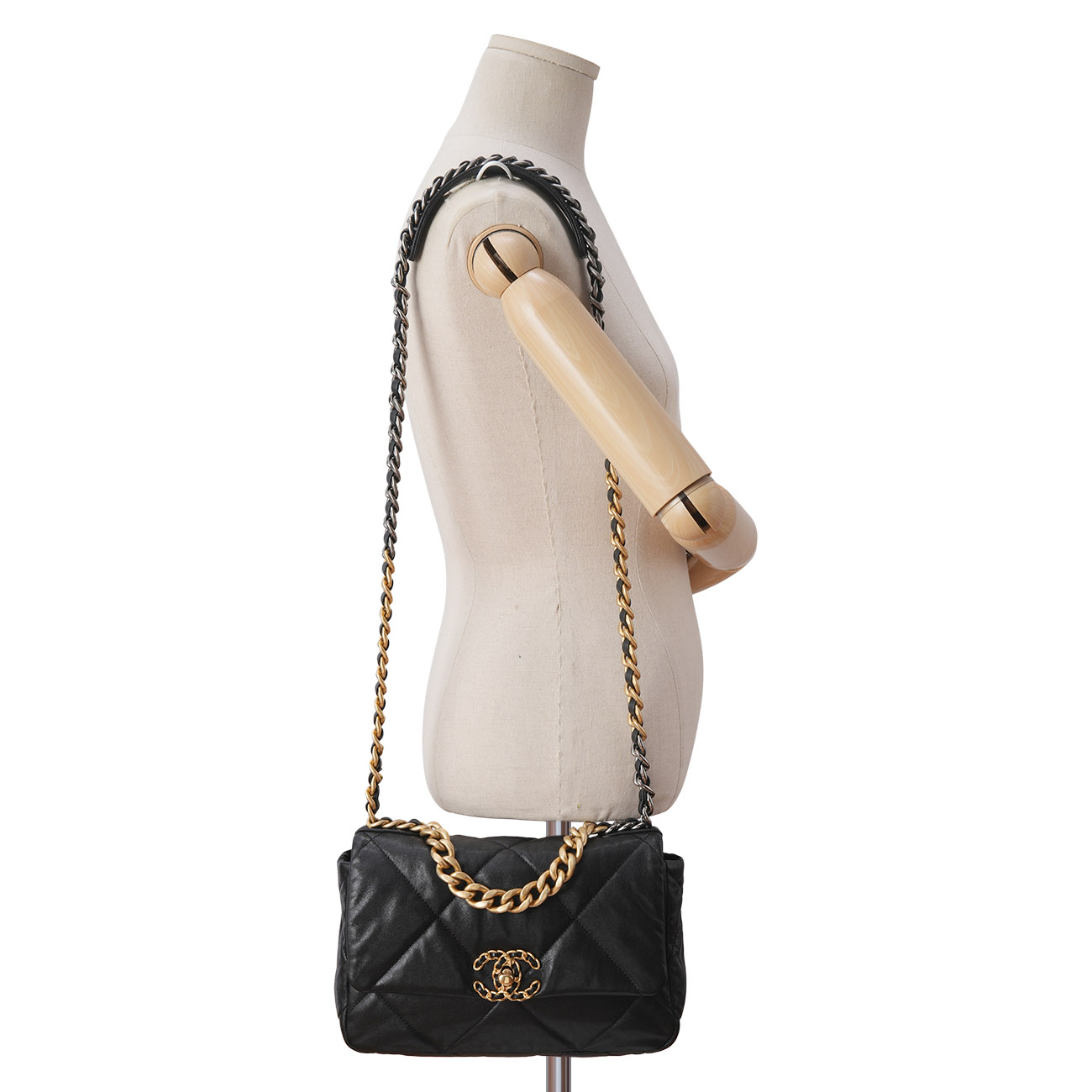 CHANEL(USED)샤넬 19백 미듐