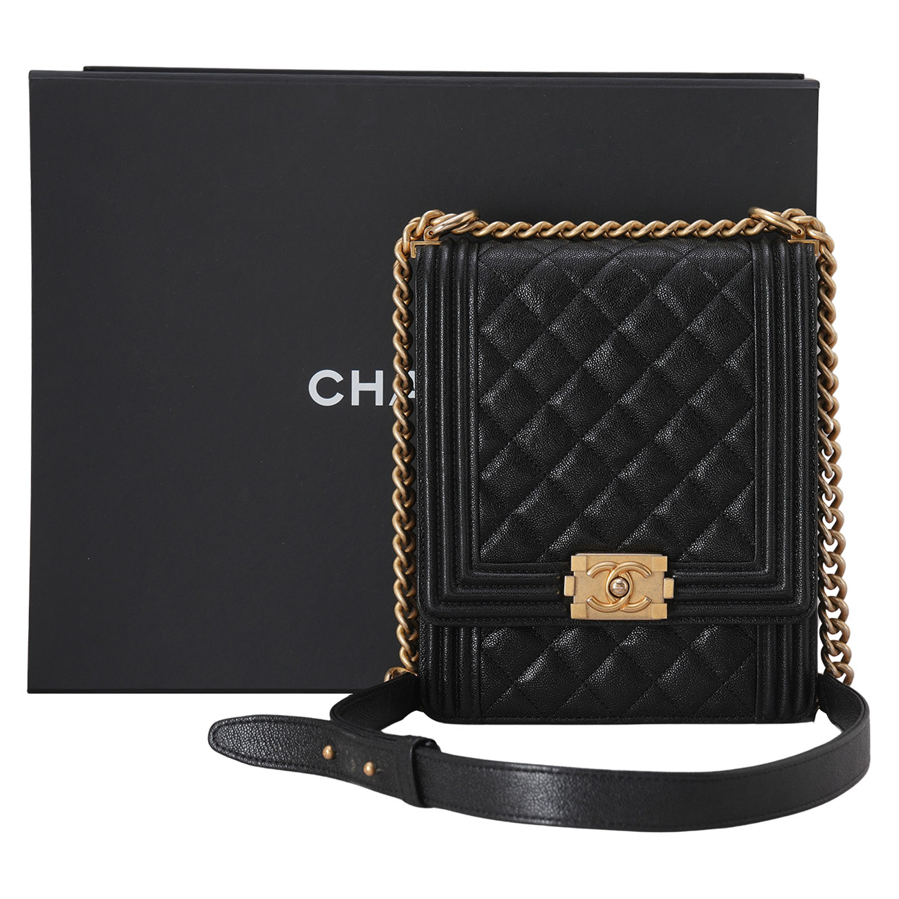 CHANEL(USED)샤넬 AS0130 캐비어 보이 플랩백