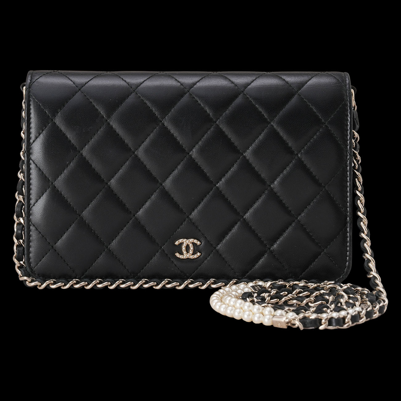 CHANEL(USED)샤넬 시즌 램스킨 진주체인 WOC
