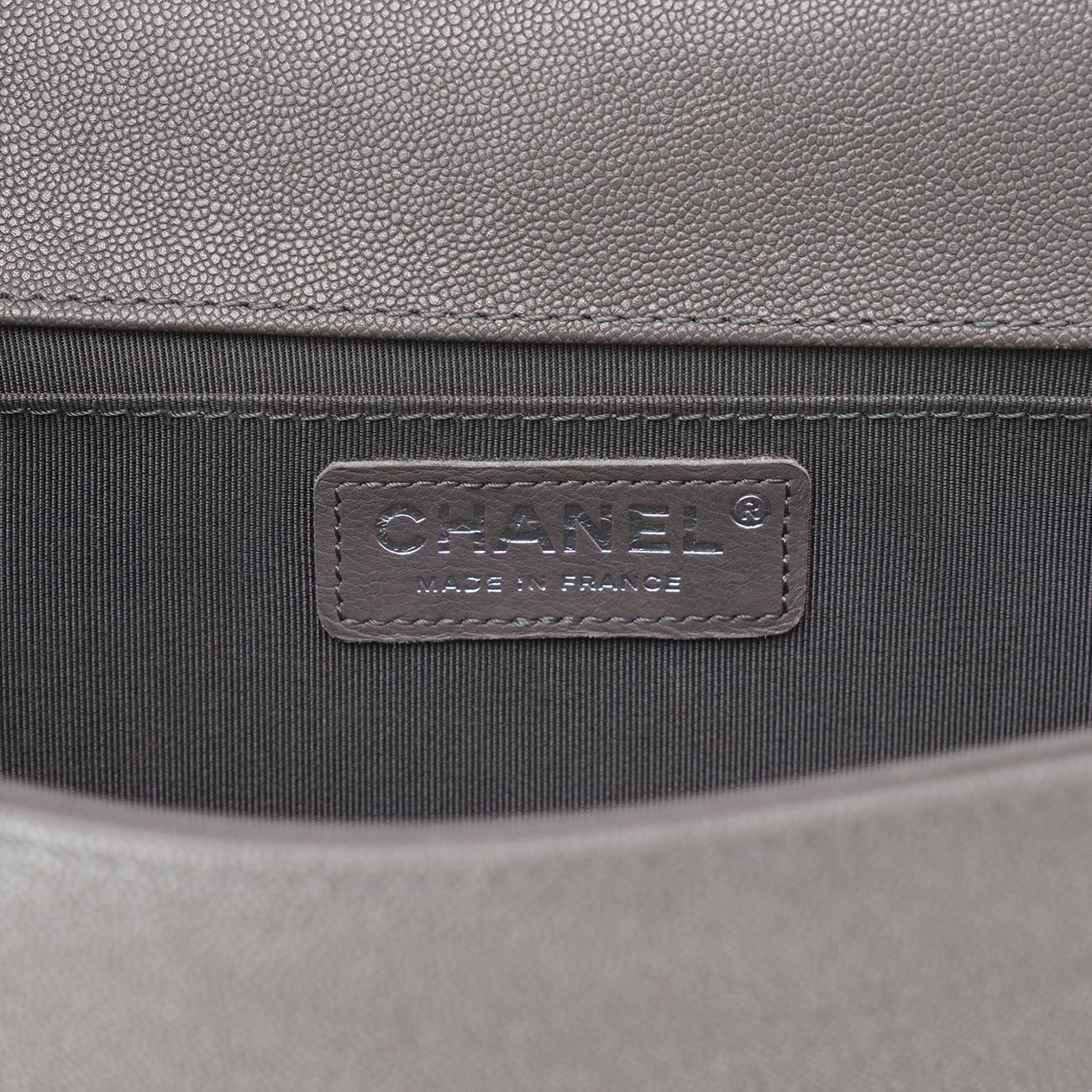 CHANEL(USED)샤넬 캐비어 보이백 미듐