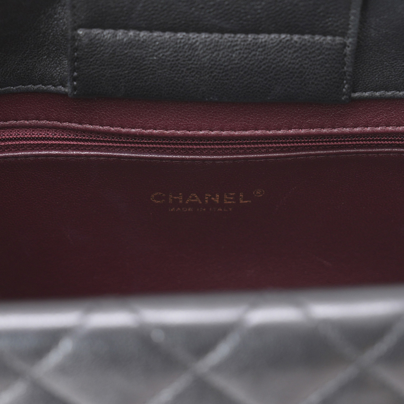 CHANEL(USED)샤넬 A93228 램스킨 뷰티락 체인 쇼퍼백