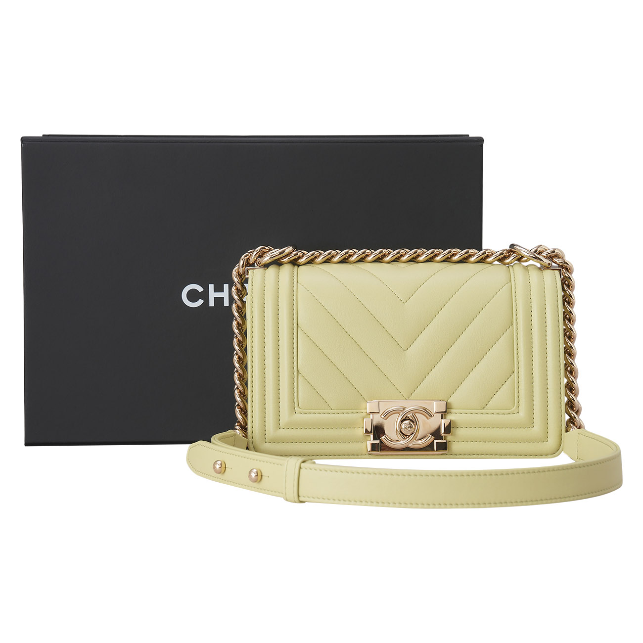 CHANEL(USED)샤넬 A67085 보이샤넬 쉐브론 스몰 체인 플랩백