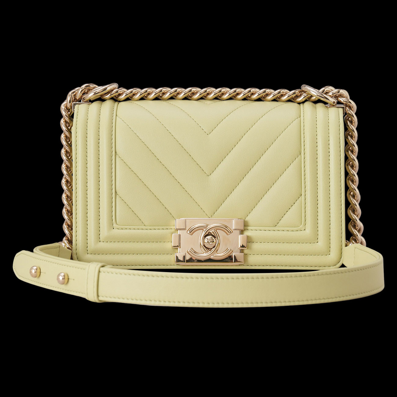 CHANEL(USED)샤넬 A67085 보이샤넬 쉐브론 스몰 체인 플랩백