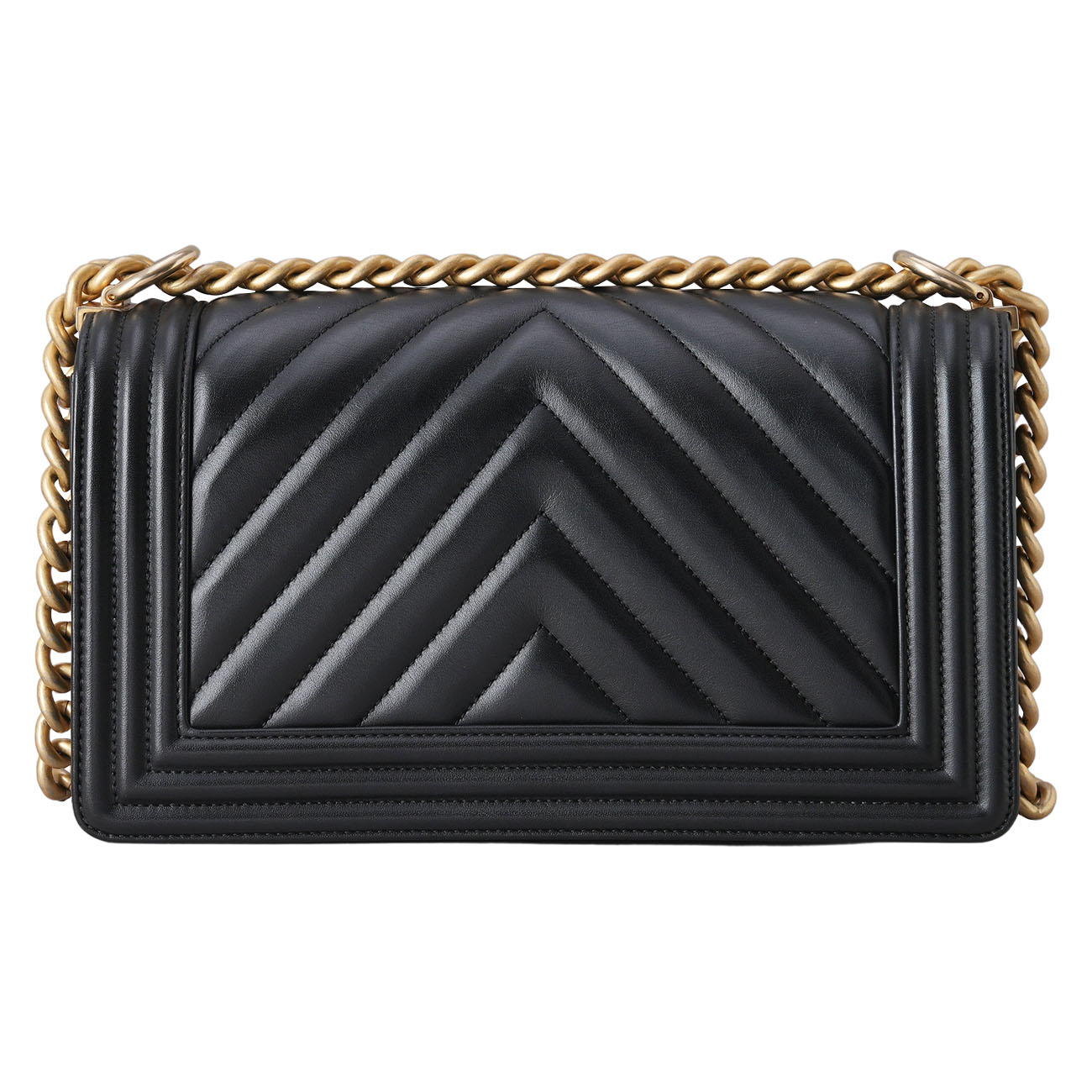 CHANEL(USED)샤넬 A67086 램스킨 쉐브론 보이백 미듐