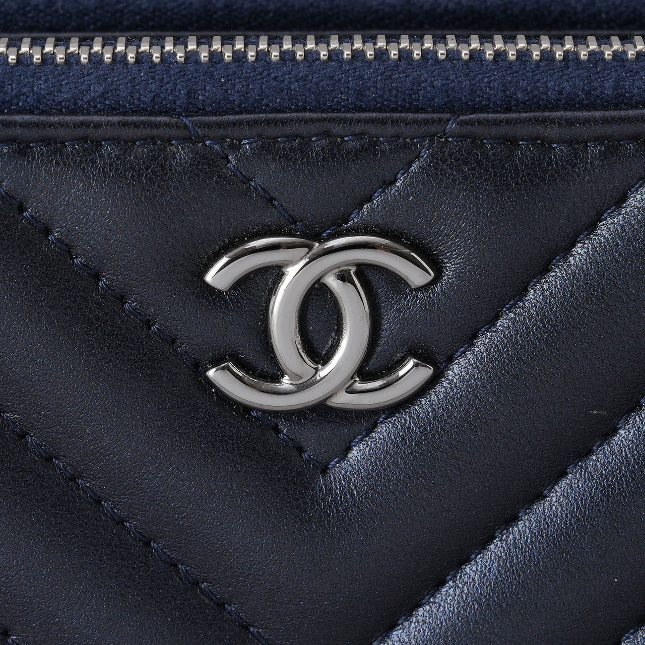 CHANEL(USED)샤넬 시즌 쉐브론 크로스백