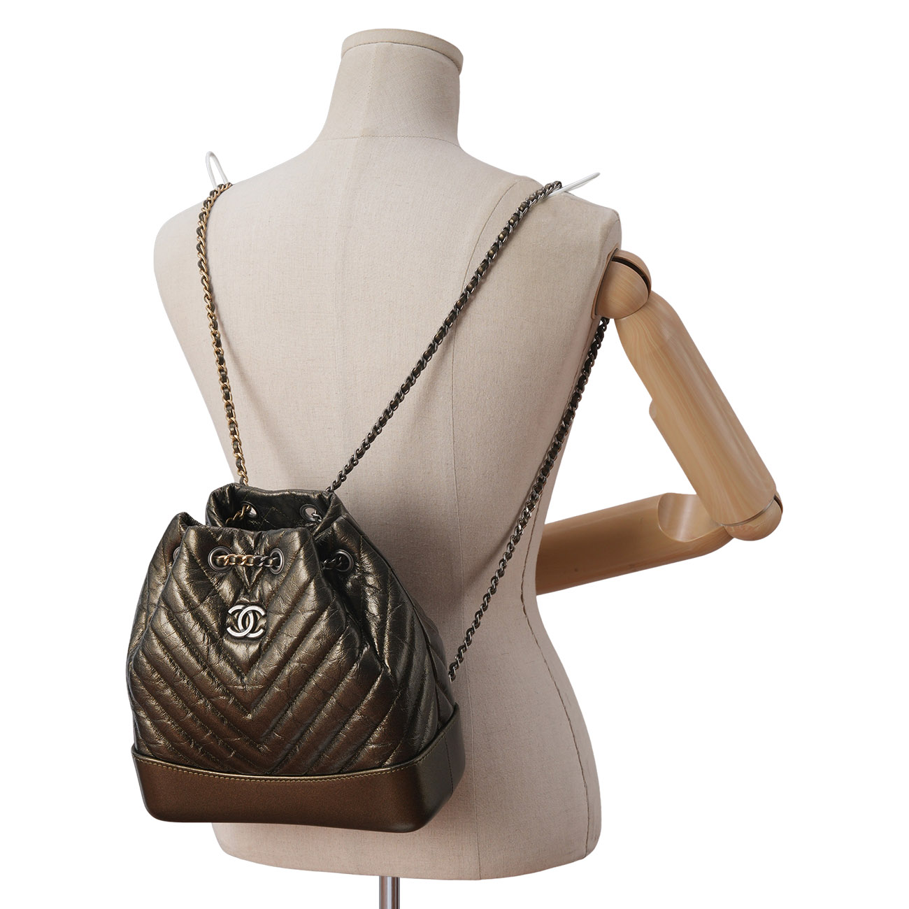 CHANEL(USED)샤넬 시즌 쉐브론 가브리엘 백팩
