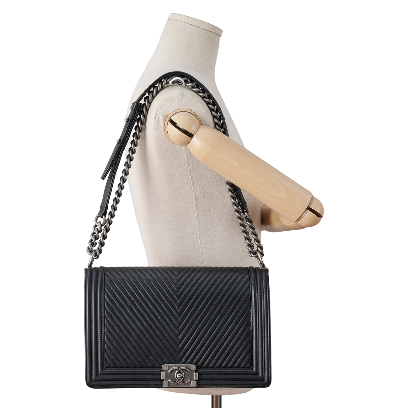 CHANEL(USED)샤넬 보이샤넬 쉐브론 뉴미듐