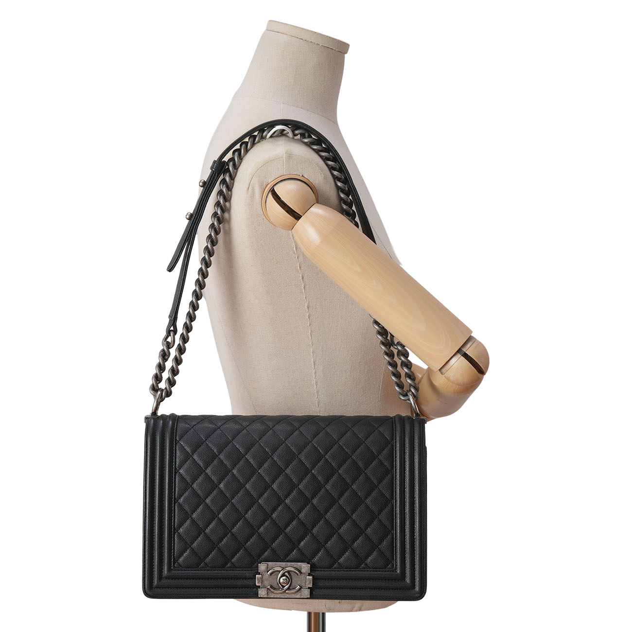CHANEL(USED)샤넬 A92193 캐비어 보이백 뉴미듐