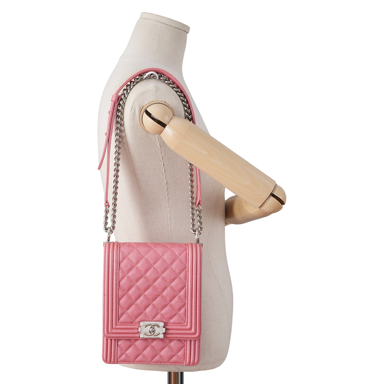 CHANEL(USED)샤넬 AS0130 보이 사첼백