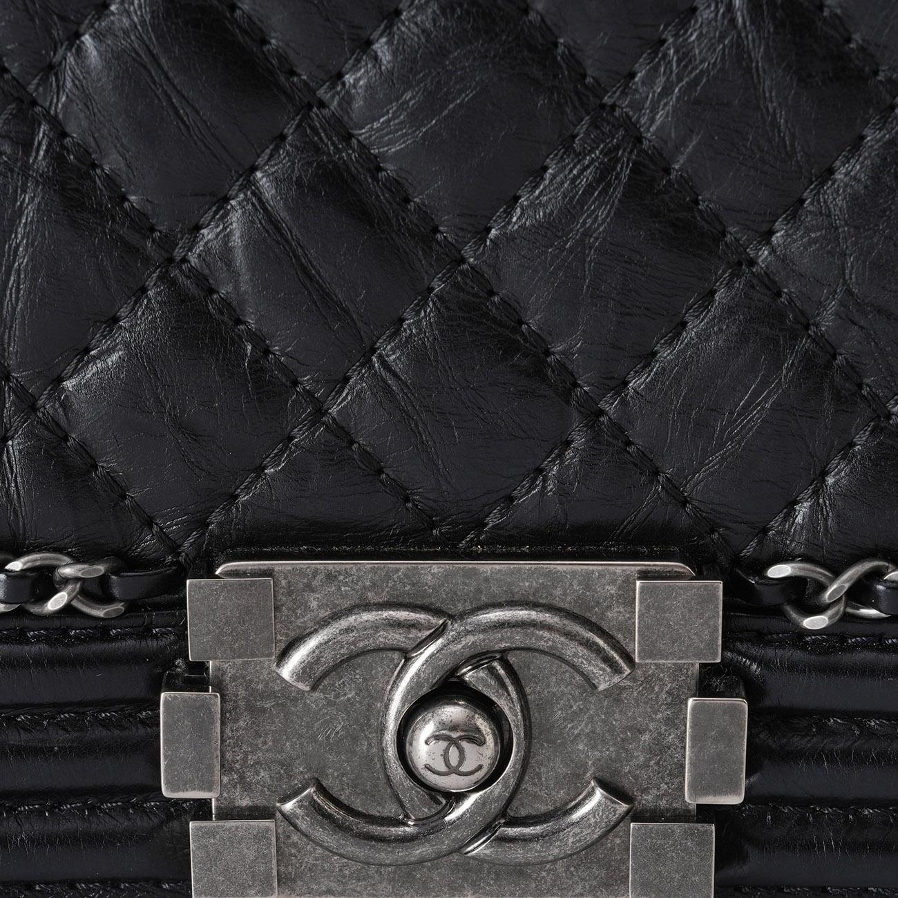 CHANEL(USED)샤넬 시즌 보이샤넬 미듐 플랩백