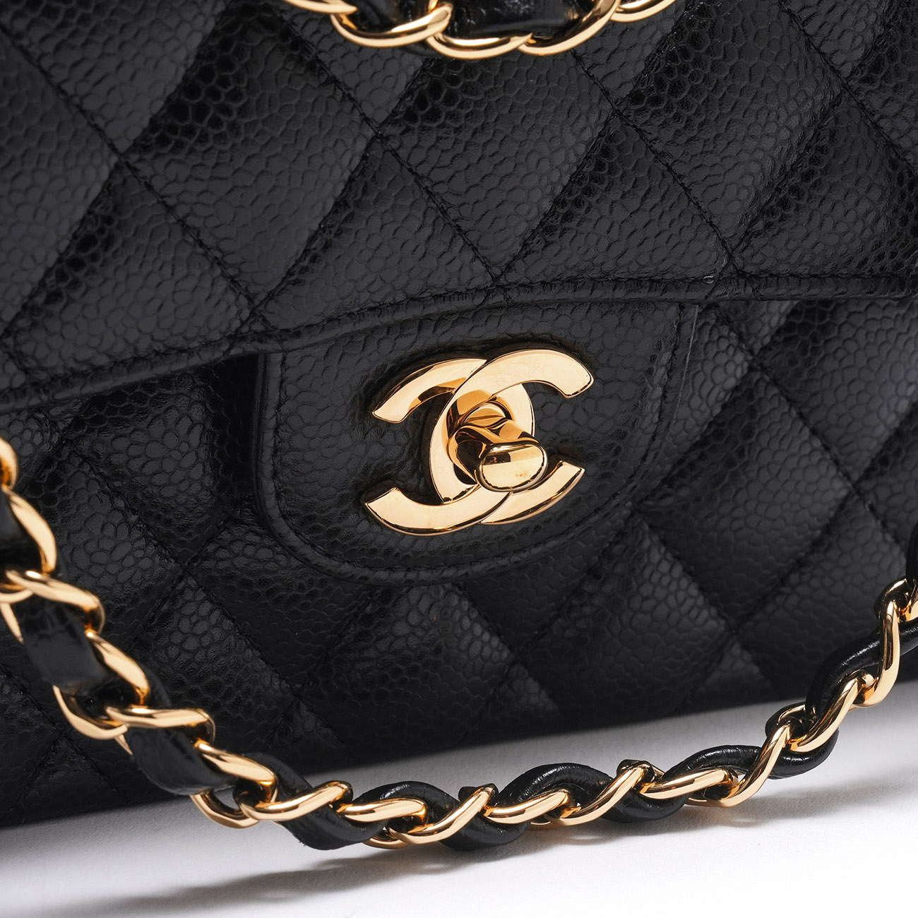 CHANEL(USED)샤넬 A01113 캐비어 클래식 스몰 플랩 백