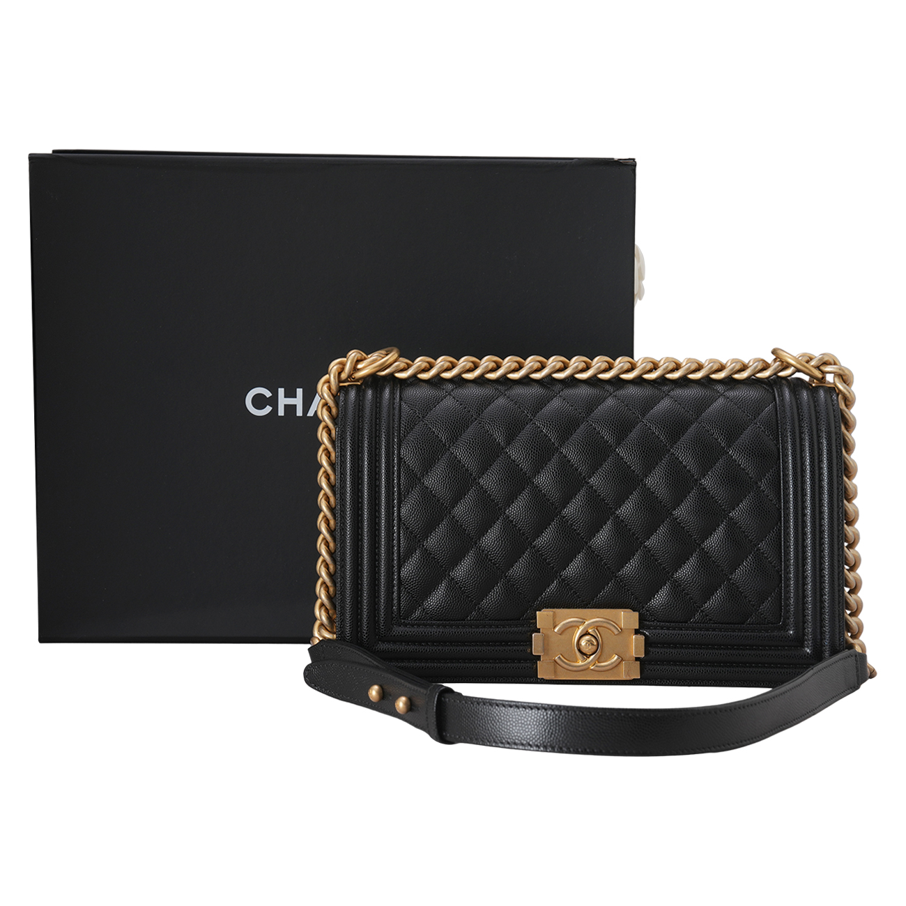 CHANEL(USED)샤넬 캐비어 보이샤넬 미듐 플랩백