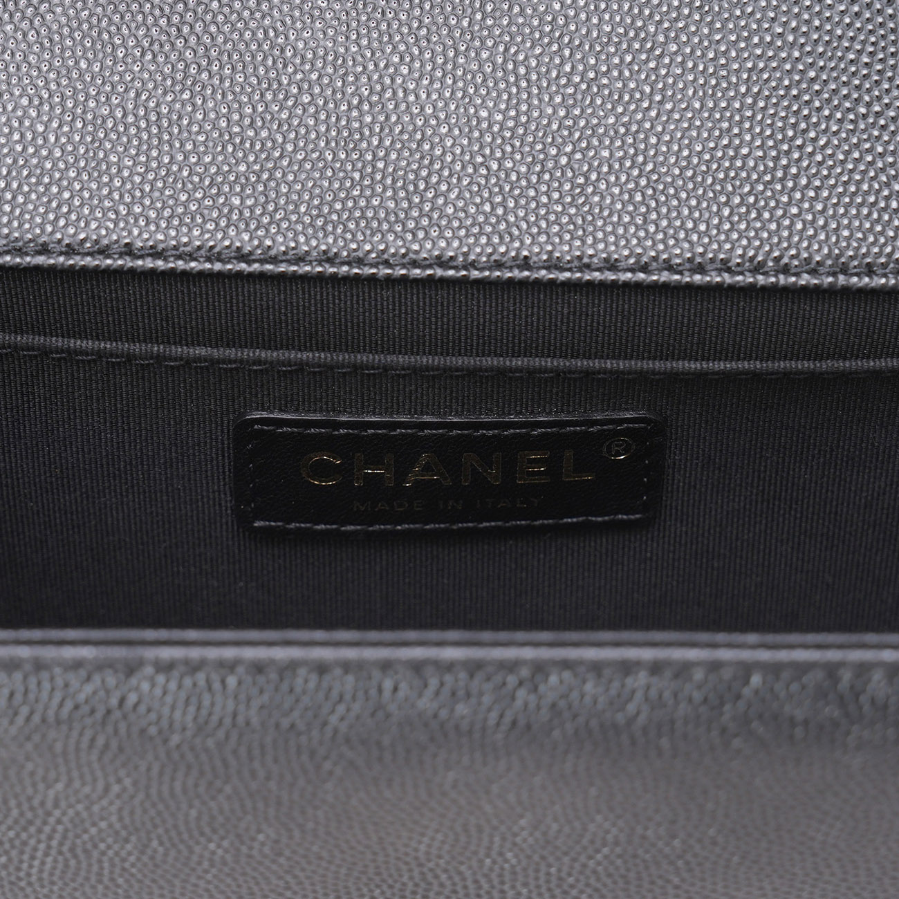 CHANEL(USED)샤넬 캐비어 보이샤넬 미듐 플랩백