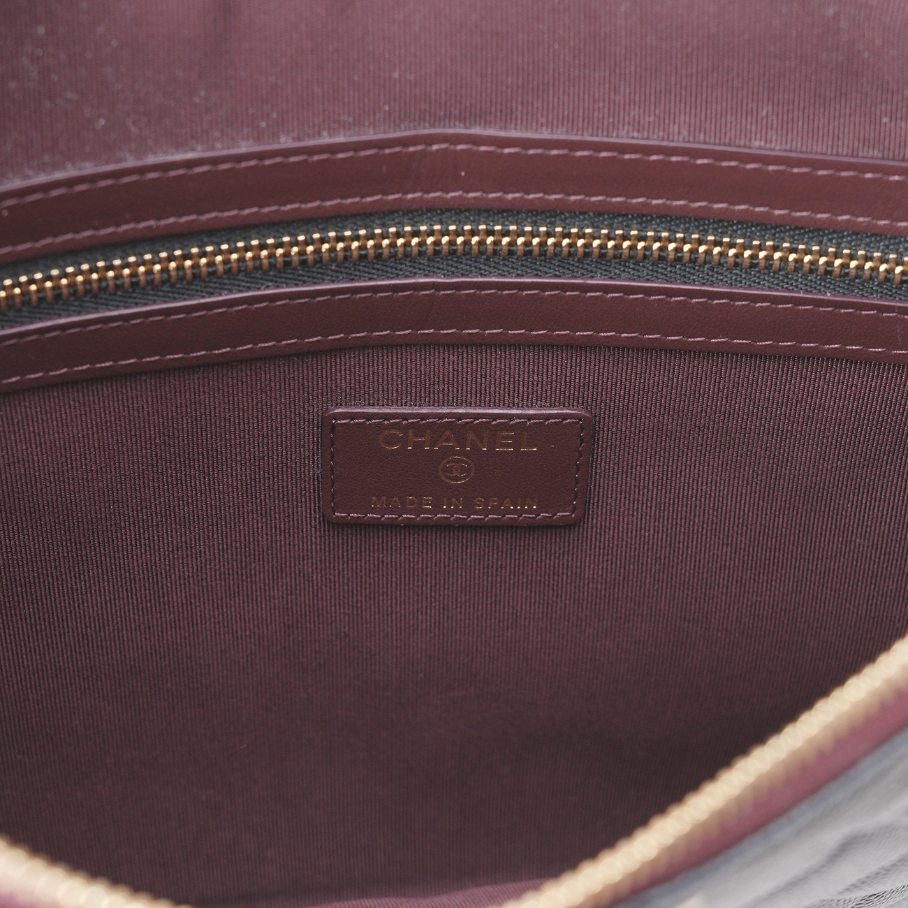 CHANEL(USED)샤넬 캐비어 클래식 미듐 클러치