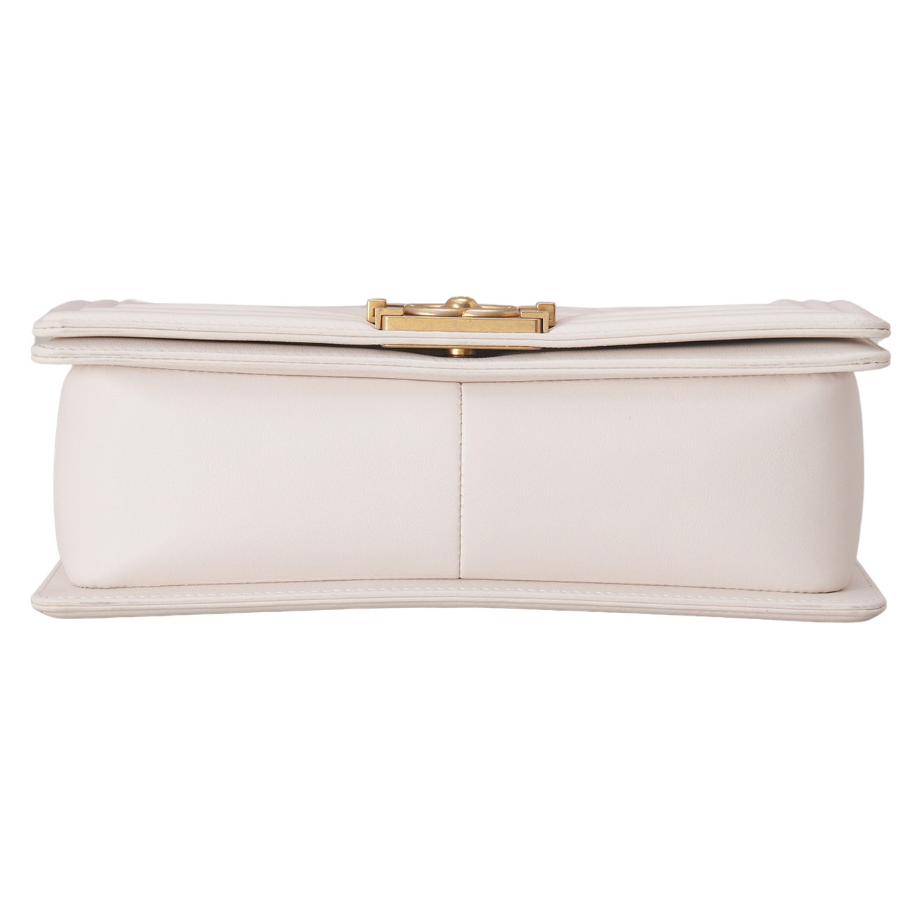 CHANEL(USED)샤넬 보이샤넬 미듐 플랩백