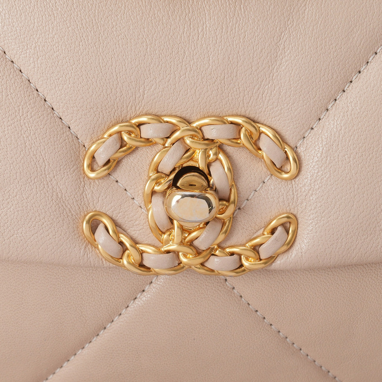 CHANEL(USED)샤넬 19백 스몰