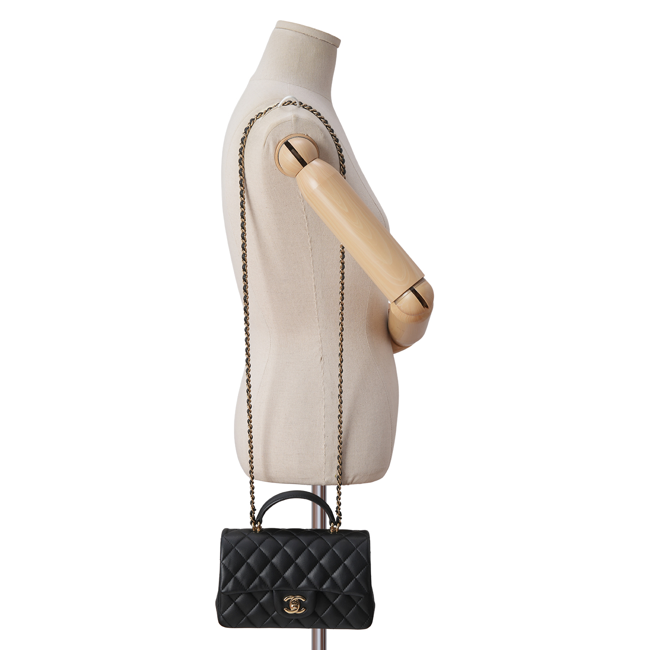 CHANEL(USED)샤넬 AS2431 램스킨 뉴미니 탑핸들