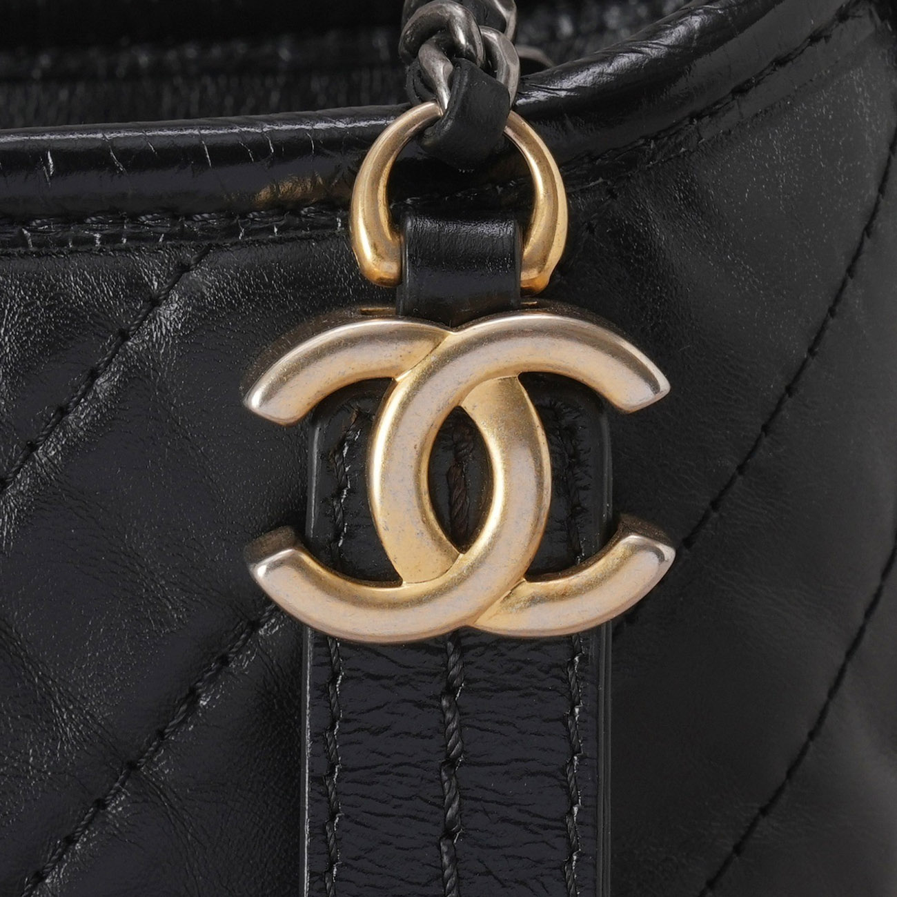 CHANEL(USED)샤넬 쉐브론 가브리엘 호보백