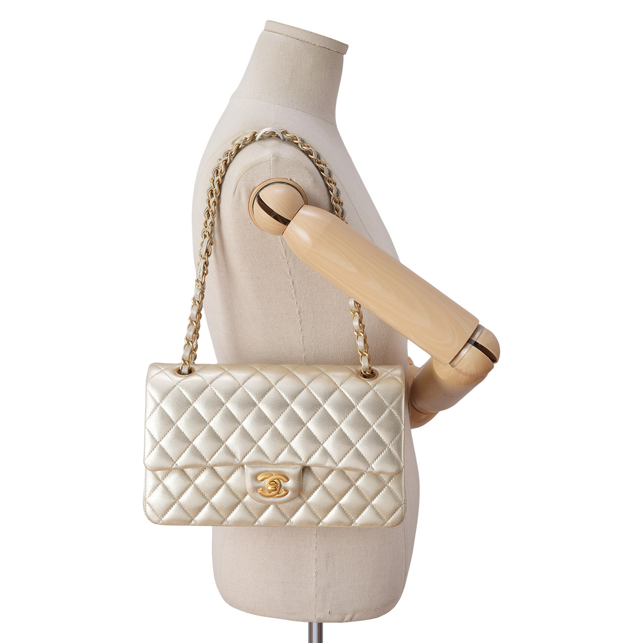 CHANEL(USED)샤넬 클래식 미듐 플랩백