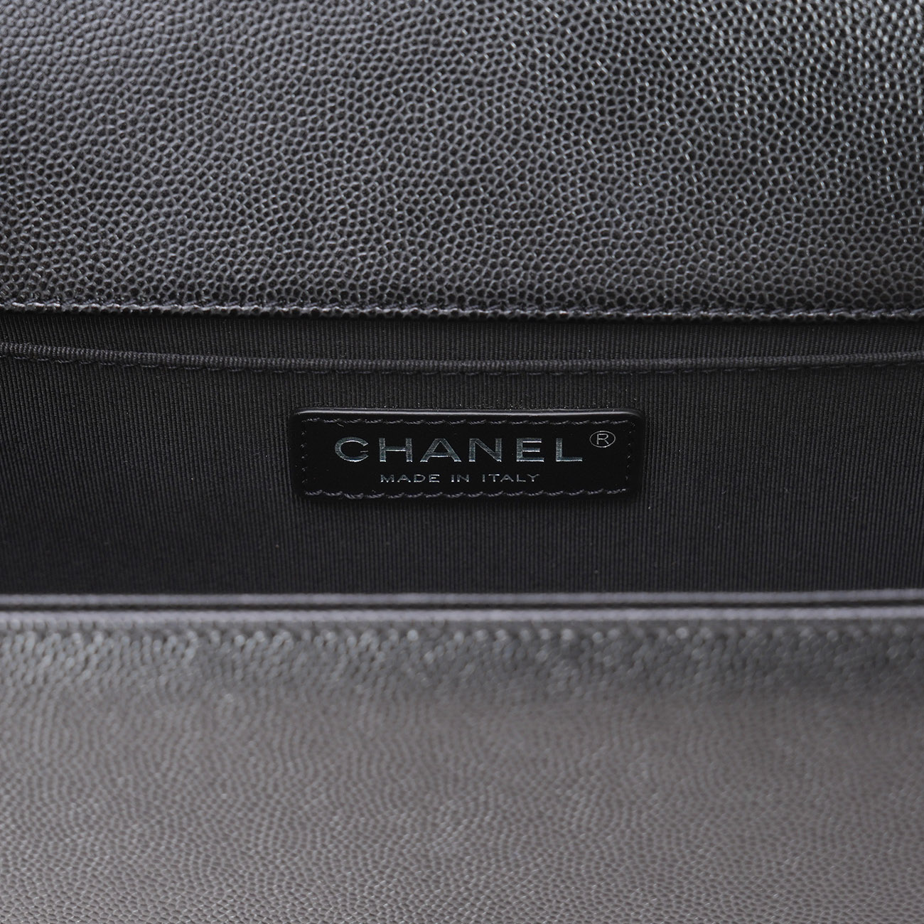 CHANEL(USED)샤넬 A67086 캐비어 보이백 미듐