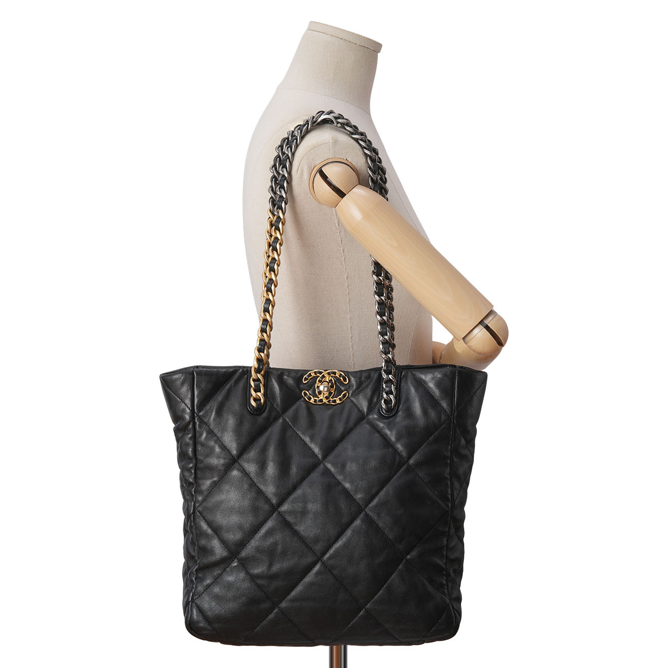 CHANEL(USED)샤넬 19 쇼핑백