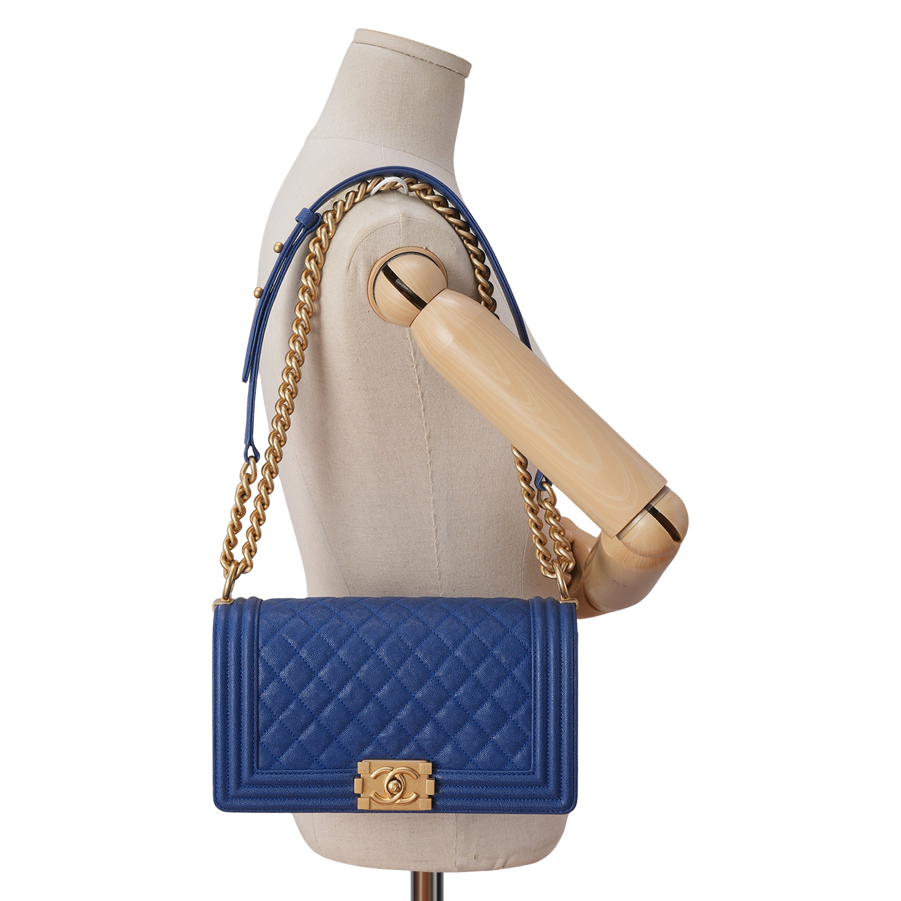 CHANEL(USED)샤넬 보이샤넬 미듐 플랩백