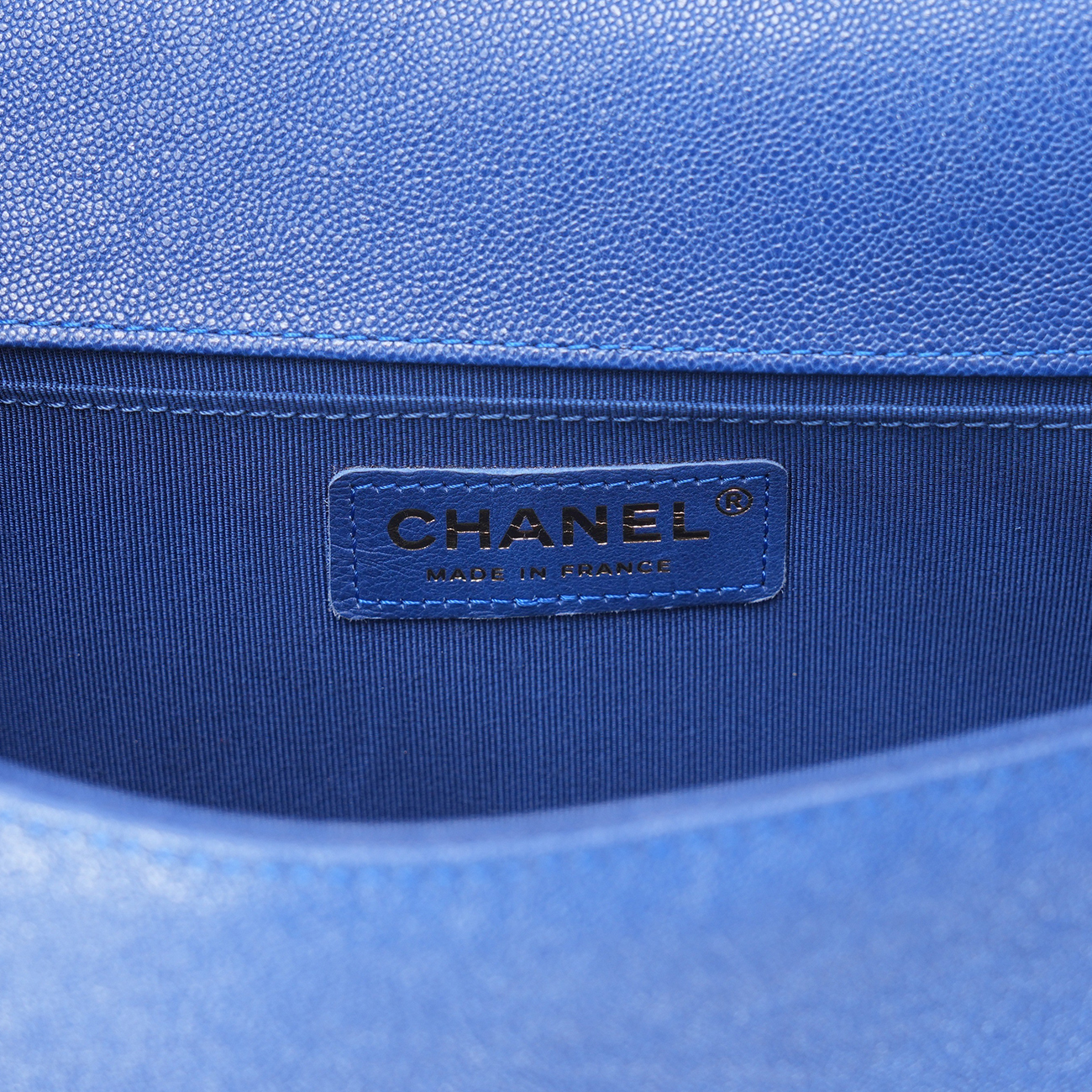 CHANEL(USED)샤넬 보이샤넬 미듐 플랩백