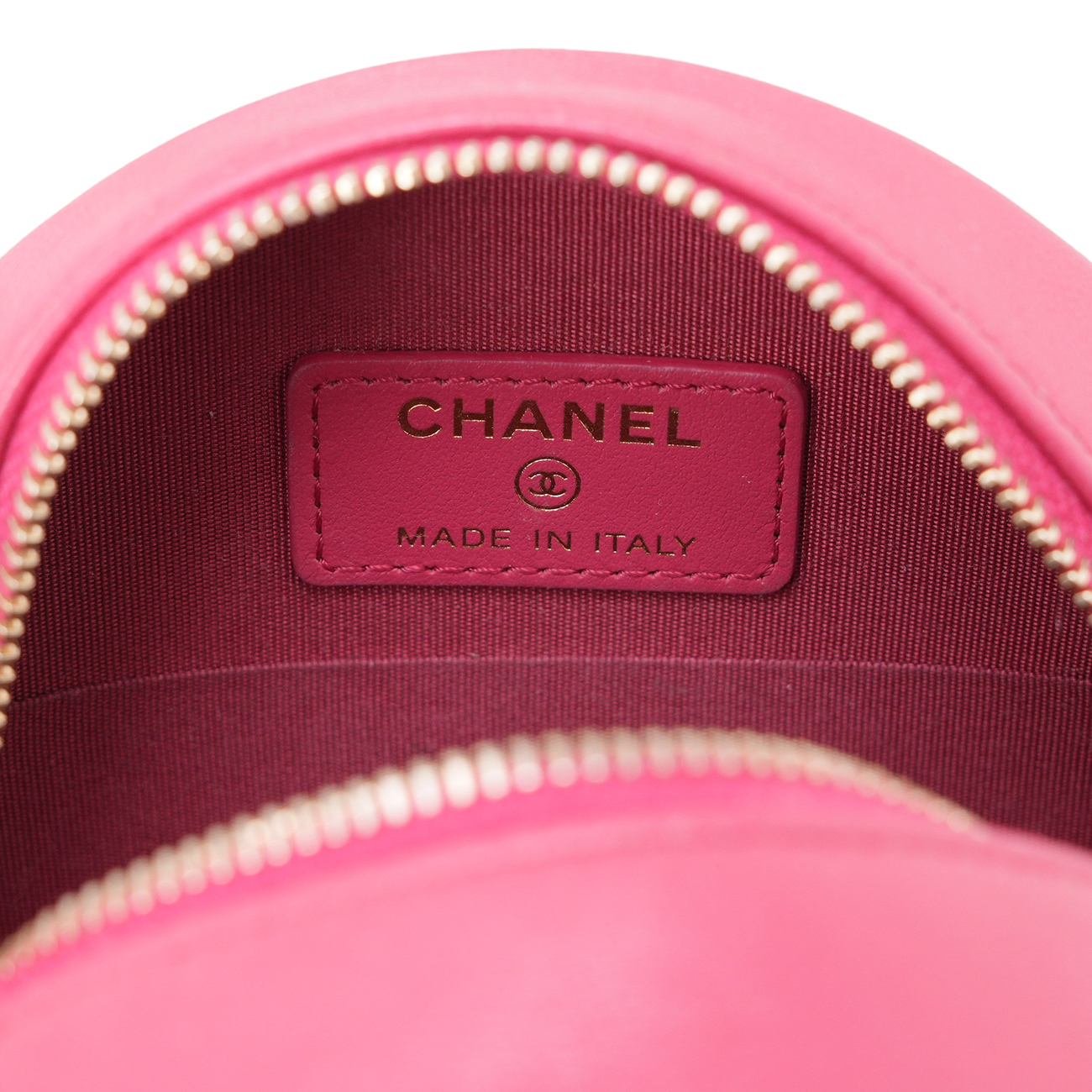 CHANEL(USED)샤넬 AP0945 19 라운드 램스킨 체인 크로스백